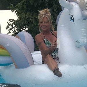 Meet your Posher, Lauralie